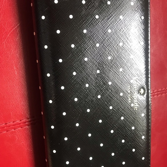 Wallet - Picture 9 of 15